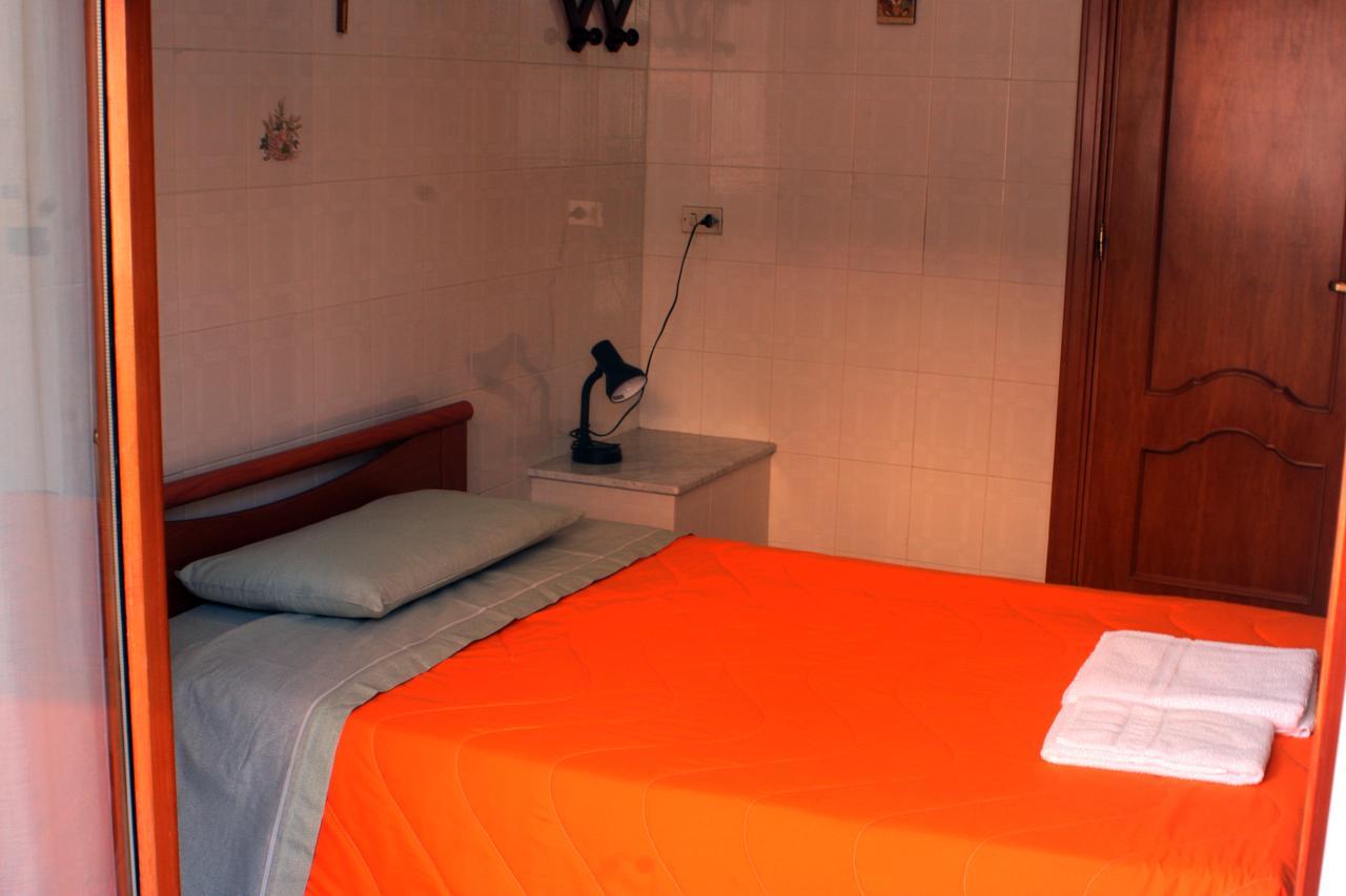 Albergo Italia Lavello Bagian luar foto
